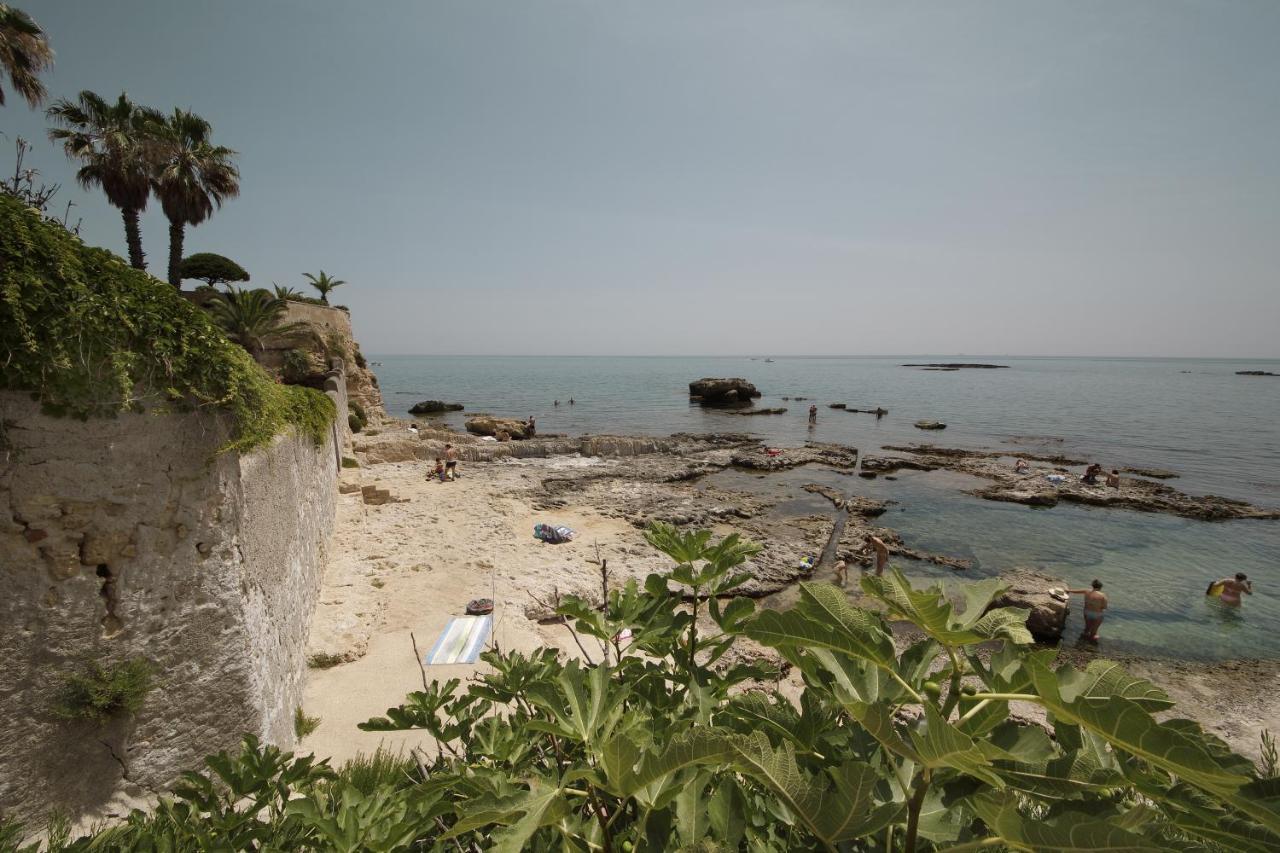 Le Bain Suite - Accanto Al Mare Vicinissima A Ortigia E Al Teatro Siraküza Dış mekan fotoğraf